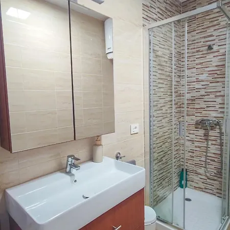 Oceanview Apartman *